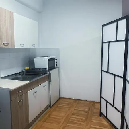 Apartman Lavanda *